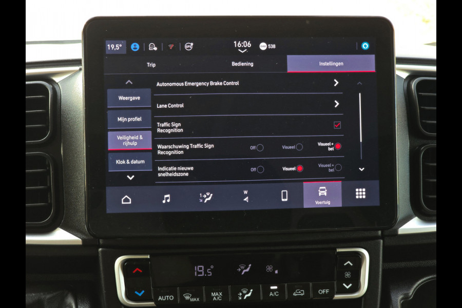 Fiat Ducato 35 2.2 MultiJet L2H2 - 140 Pk - Euro 6 - Groot Scherm - Navi - ParkeerCamera - Airco - Cruise Control