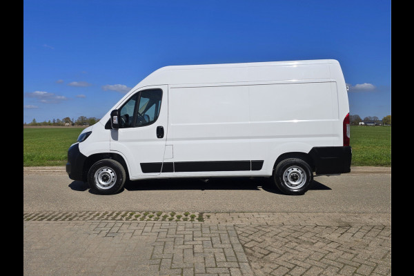 Fiat Ducato 2.2 MultiJet L2 H2 3.5t - 140 Pk - Euro 6 - Groot Scherm - Navi - ParkeerCamera - Airco - Cruise Control