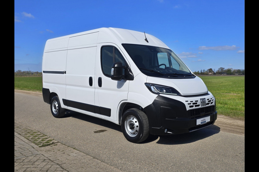 Fiat Ducato 2.2 MultiJet L2 H2 3.5t - 140 Pk - Euro 6 - Groot Scherm - Navi - ParkeerCamera - Airco - Cruise Control