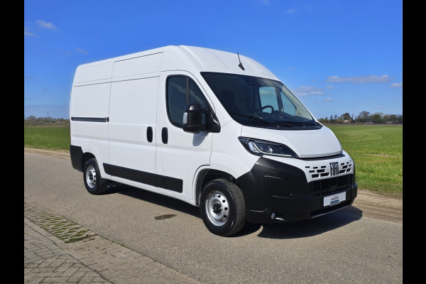 Fiat Ducato 2.2 MultiJet L2 H2 3.5t - 140 Pk - Euro 6 - Groot Scherm - Navi - ParkeerCamera - Airco - Cruise Control