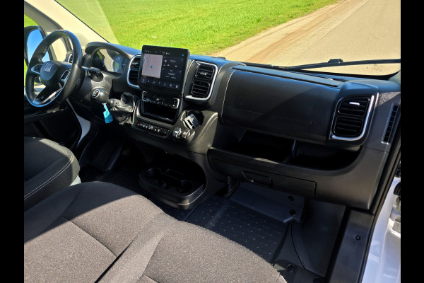Fiat Ducato 2.2 MultiJet L2 H2 3.5t - 140 Pk - Euro 6 - Groot Scherm - Navi - ParkeerCamera - Airco - Cruise Control