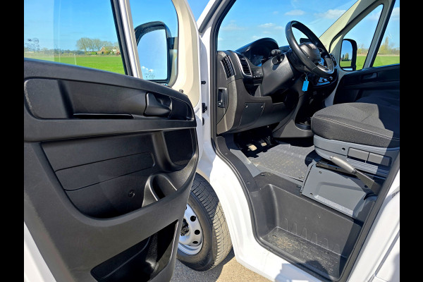 Fiat Ducato 2.2 MultiJet L2 H2 3.5t - 140 Pk - Euro 6 - Groot Scherm - Navi - ParkeerCamera - Airco - Cruise Control