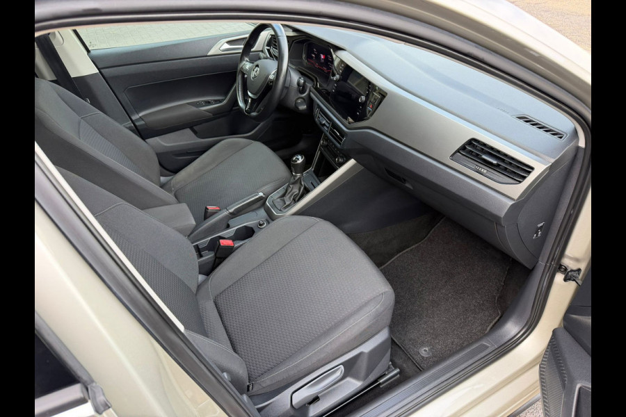 Volkswagen Polo 1.0 TSI R-Line,Panoramadak,Virtual,NL auto,Apple Carplay,Camera,Cruise Control