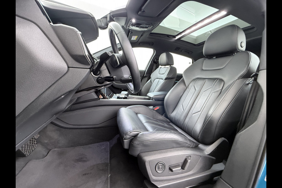 Audi e-tron 55 Quattro Advanced Pro Line Plus Edition One 95kWh SOH 91% 408PK Virtual Mirrors Bang&Olufsen® Trekhaak Panoramadak Leder+Geven Apple Carplay Android Auto Tour pakket DAB Elek.Achterklep Akoestisch zijruiten Matrix-Led Lmv 20" Luchtvering 1.800KG Trekgewicht