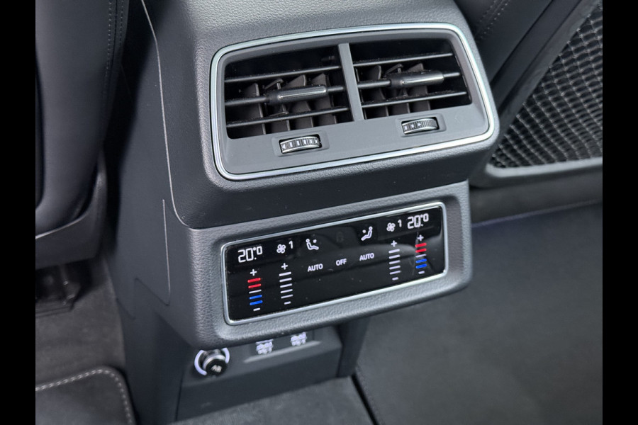 Audi e-tron 55 Quattro Advanced Pro Line Plus Edition One 95kWh SOH 91% 408PK Virtual Mirrors Bang&Olufsen® Trekhaak Panoramadak Leder+Geven Apple Carplay Android Auto Tour pakket DAB Elek.Achterklep Akoestisch zijruiten Matrix-Led Lmv 20" Luchtvering 1.800KG Trekgewicht