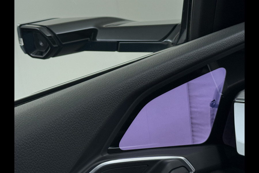 Audi e-tron 55 Quattro Advanced Pro Line Plus Edition One 95kWh SOH 91% 408PK Virtual Mirrors Bang&Olufsen® Trekhaak Panoramadak Leder+Geven Apple Carplay Android Auto Tour pakket DAB Elek.Achterklep Akoestisch zijruiten Matrix-Led Lmv 20" Luchtvering 1.800KG Trekgewicht