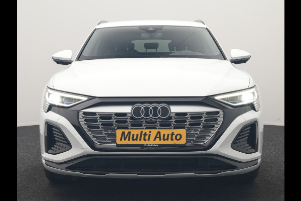 Audi Q8 e-tron 55 quattro S Line 114 kWh Dealer O.H | Trekhaak Afn. | Luchtvering | 360 Camera | Head Up | Adaptive Cruise | Matrix LED | Alcantara Sportstoelen Verwarmd | Apple Carplay | Keyless | Blis | Navigatie | Virtual | DAB | 20"L.M |