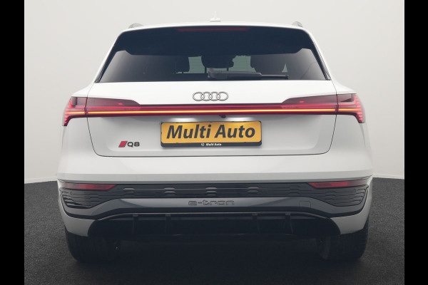 Audi Q8 e-tron 55 quattro S Line 114 kWh Dealer O.H | Trekhaak Afn. | Luchtvering | 360 Camera | Head Up | Adaptive Cruise | Matrix LED | Alcantara Sportstoelen Verwarmd | Apple Carplay | Keyless | Blis | Navigatie | Virtual | DAB | 20"L.M |