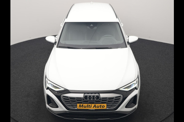 Audi Q8 e-tron 55 quattro S Line 114 kWh Dealer O.H | Trekhaak Afn. | Luchtvering | 360 Camera | Head Up | Adaptive Cruise | Matrix LED | Alcantara Sportstoelen Verwarmd | Apple Carplay | Keyless | Blis | Navigatie | Virtual | DAB | 20"L.M |