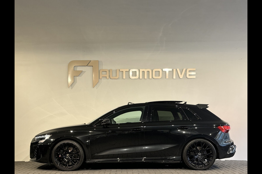 Audi RS3 Sportback 2.5 TFSI quattro Pano|Sonos|Carbon|Kuipstoelen|Hulk