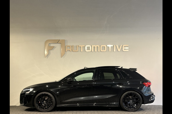 Audi RS3 Sportback 2.5 TFSI quattro Pano|Sonos|Carbon|Kuipstoelen|Hulk