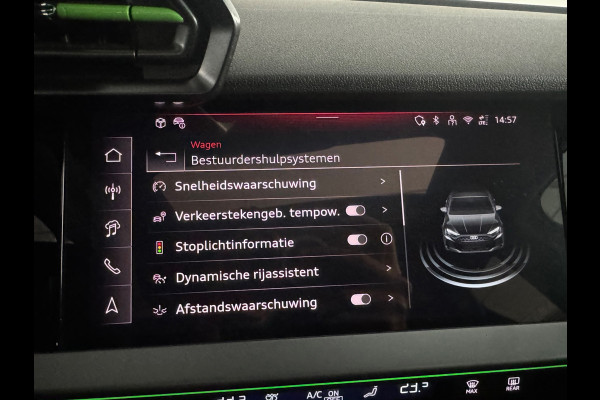 Audi RS3 Sportback 2.5 TFSI quattro Pano|Sonos|Carbon|Kuipstoelen|Hulk