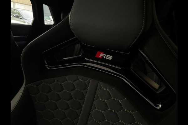 Audi RS3 Sportback 2.5 TFSI quattro Pano|Sonos|Carbon|Kuipstoelen|Hulk