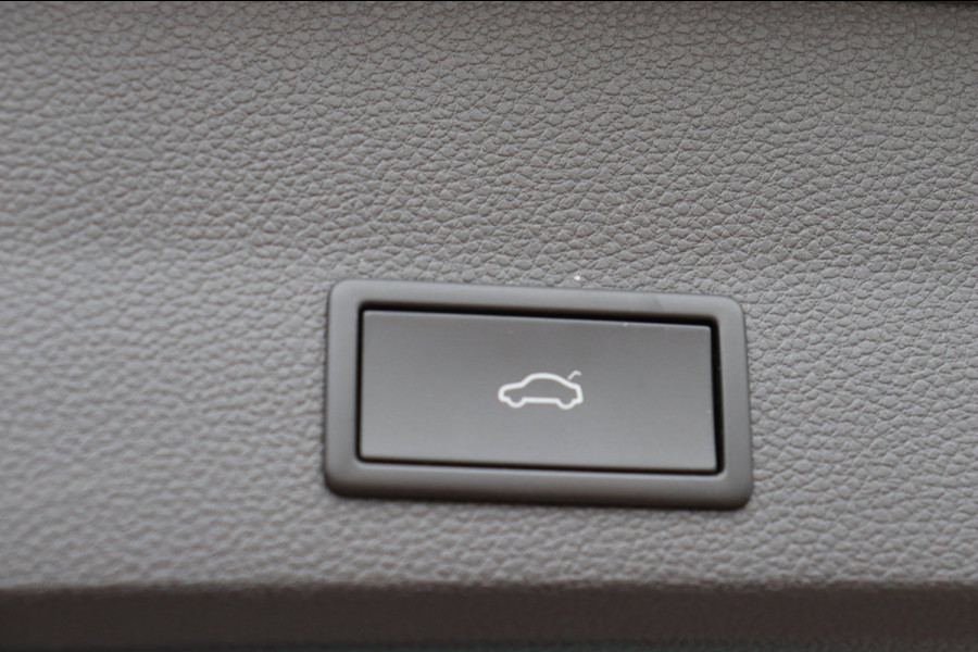 Seat Ateca 1.5 TSI FR Business Intense Org.NL el.stoel+mem+vw stuurverw. parkeerhulp el.klep camera's