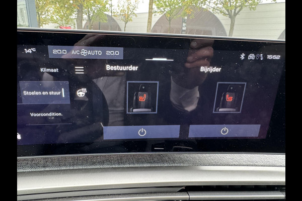 Peugeot E-3008 GT 73 kWh SOH 97%| WARMTEPOMP | 360° CAMERA| | KEYLESS ENTRY | 14.432KM! | DIGI. DASH| DEALER ONDERHOUDEN | CARPLAY/ ANDROID AUTO| EL.KLEP | STOEL + STUUR VERW. | 12 MND BOVAG GARANTIE