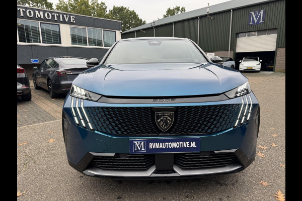 Peugeot E-3008 GT 73 kWh SOH 97%| WARMTEPOMP | 360° CAMERA| | KEYLESS ENTRY | 14.432KM! | DIGI. DASH| DEALER ONDERHOUDEN | CARPLAY/ ANDROID AUTO| EL.KLEP | STOEL + STUUR VERW. | 12 MND BOVAG GARANTIE