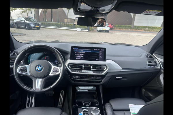 BMW iX3 Executive 80 kWh SOH 99% | M-SPORT| ELEKTRISCHE TREKHAAK| PANO| LEDER | DRIVING ASSISTENT PROFF. | MEMORY STOEL| CAMERA | APPLE CARPLAY |