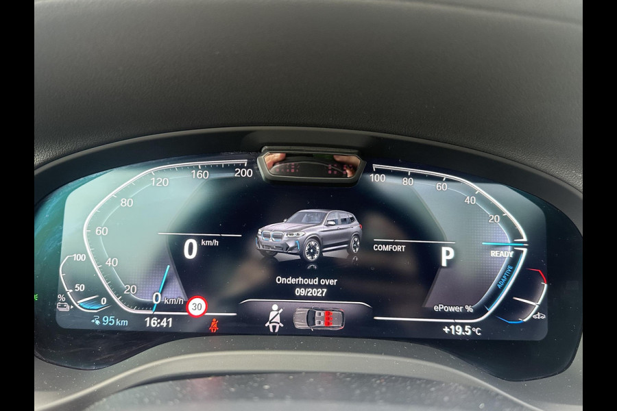 BMW iX3 Executive 80 kWh SOH 99% | M-SPORT| ELEKTRISCHE TREKHAAK| PANO| LEDER | DRIVING ASSISTENT PROFF. | MEMORY STOEL| CAMERA | APPLE CARPLAY |