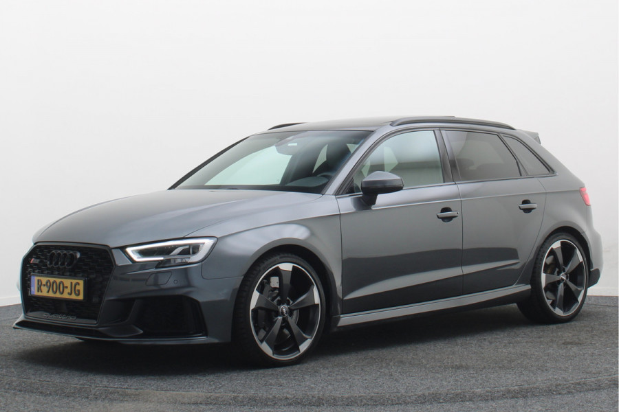 Audi RS3 Sportback 2.5 TFSI Quattro Panoramadak, Virtual Cokcpit, Leer, ACC, B&O, Apple CarPlay, Camera, Keyless, 19"