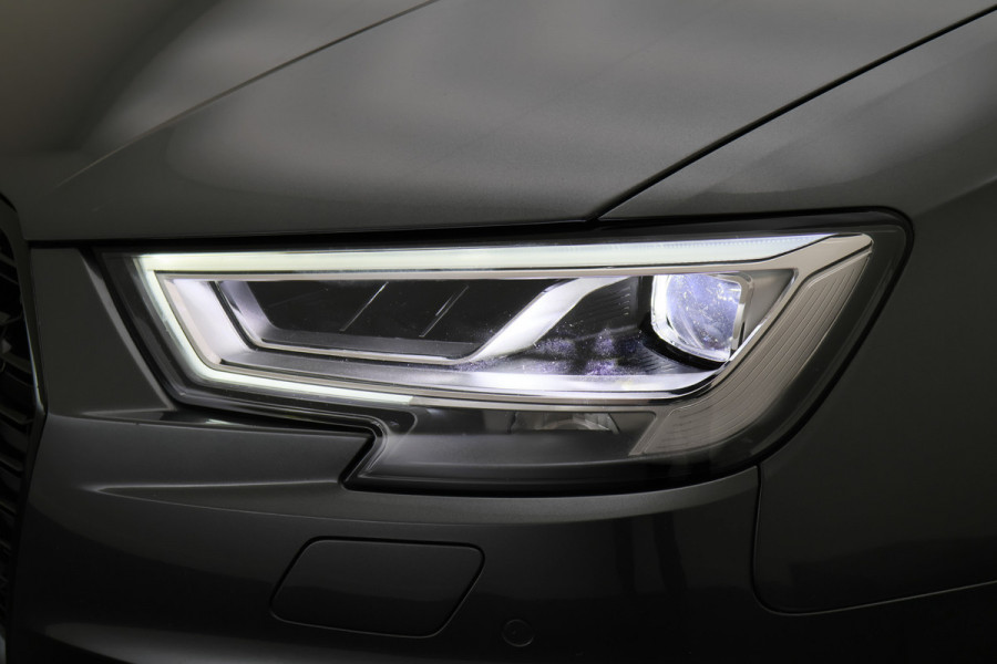 Audi RS3 Sportback 2.5 TFSI Quattro Panoramadak, Virtual Cokcpit, Leer, ACC, B&O, Apple CarPlay, Camera, Keyless, 19"
