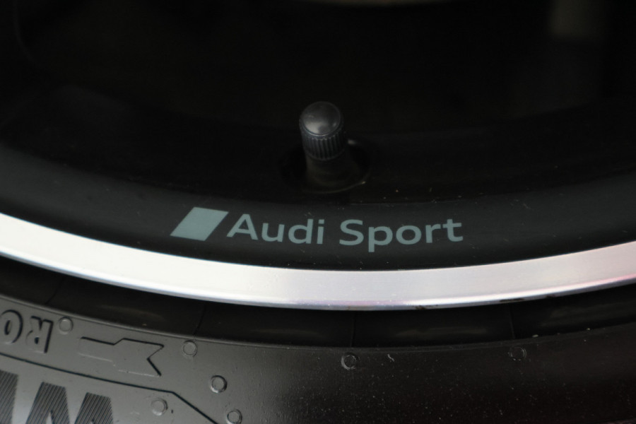 Audi RS3 Sportback 2.5 TFSI Quattro Panoramadak, Virtual Cokcpit, Leer, ACC, B&O, Apple CarPlay, Camera, Keyless, 19"