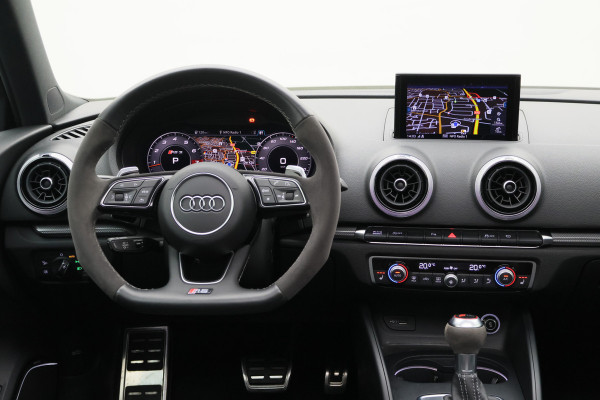 Audi RS3 Sportback 2.5 TFSI Quattro Panoramadak, Virtual Cokcpit, Leer, ACC, B&O, Apple CarPlay, Camera, Keyless, 19"