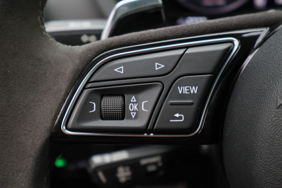 Audi RS3 Sportback 2.5 TFSI Quattro Panoramadak, Virtual Cokcpit, Leer, ACC, B&O, Apple CarPlay, Camera, Keyless, 19"
