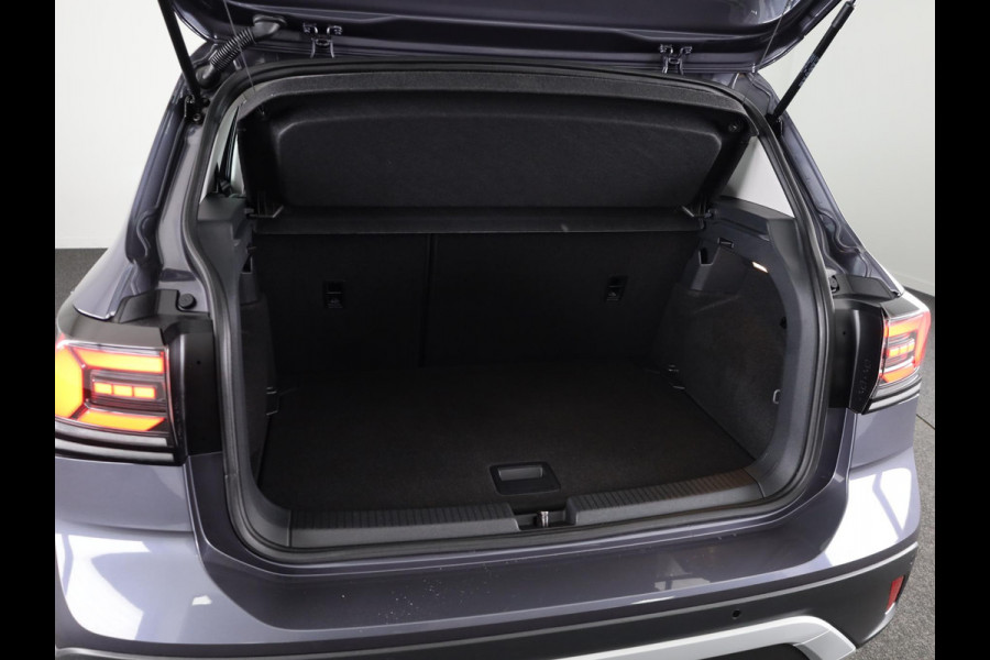 Volkswagen T-Cross 1.0 TSI Life GOAL 116 pk Automaat (DSG) | Verlengde garantie | Navigatie via App | Autom. airco | Parkeersensoren | Adaptieve cruise control | Stoelverwarming |