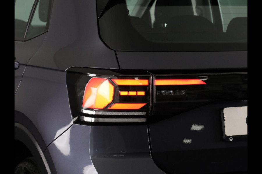 Volkswagen T-Cross 1.0 TSI Life GOAL 116 pk Automaat (DSG) | Verlengde garantie | Navigatie via App | Autom. airco | Parkeersensoren | Adaptieve cruise control | Stoelverwarming |