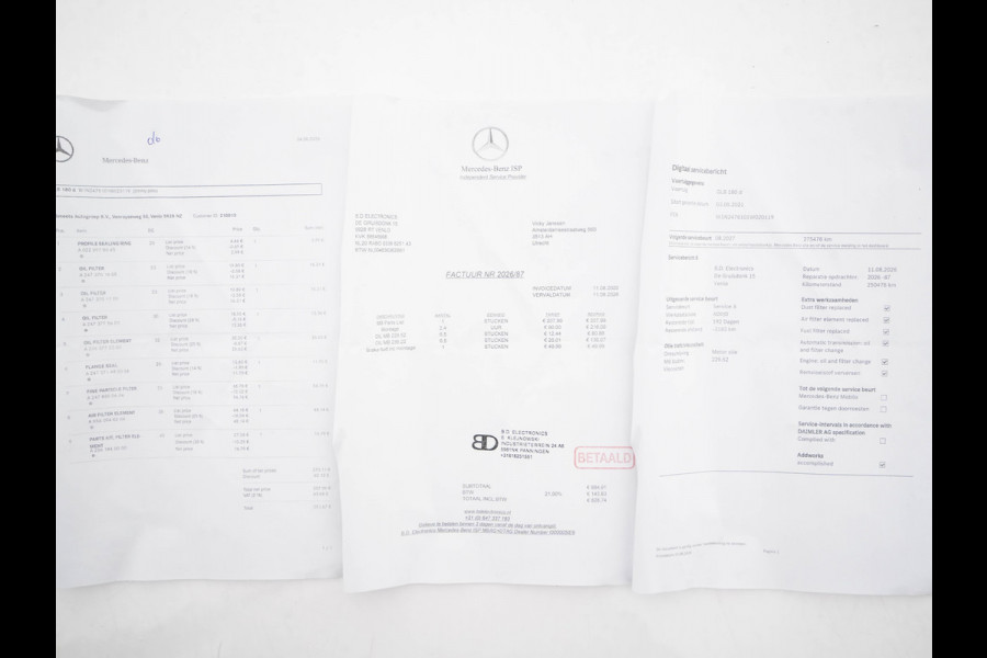 Mercedes-Benz Glb 180 d Premium Plus (INCL. BTW) Aut. *TOWBAR | LEATHER-MICROFIBRE | FULL-LED | AMBIENTLIGHT | WIDE-COCKPIT | HEATED-SPORTSEATS | KEYLESS | NAVI-FULLMAP | ECC | SHIFTPADDLES | PDC | CRUISE | 190''ALU*