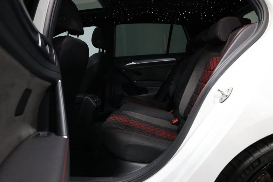 Volkswagen Golf 2.0 TSI GTI TCR 290+PK LED/VIRTUAL/PANO/ALCANTARA+S.VERWARMING/LMV 19'/CAM/DYNAUDIO/LINE/ACC/ECC/12 MDN GARANTIE!