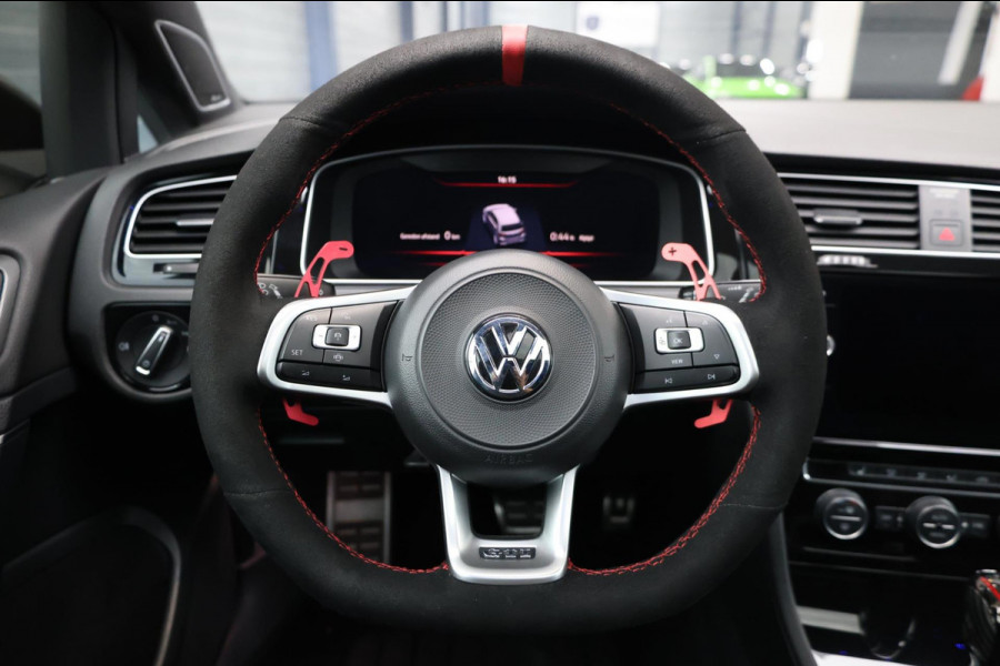 Volkswagen Golf 2.0 TSI GTI TCR 290+PK LED/VIRTUAL/PANO/ALCANTARA+S.VERWARMING/LMV 19'/CAM/DYNAUDIO/LINE/ACC/ECC/12 MDN GARANTIE!