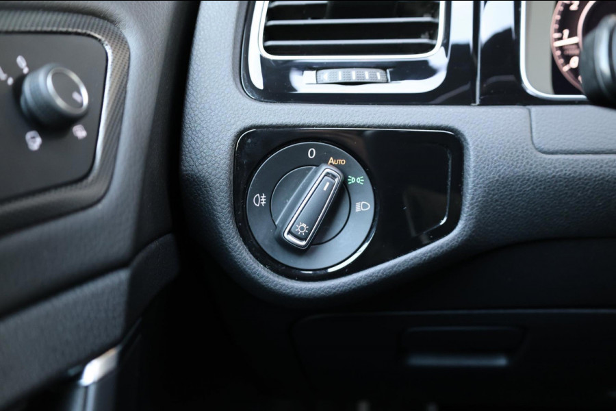 Volkswagen Golf 2.0 TSI GTI TCR 290+PK LED/VIRTUAL/PANO/ALCANTARA+S.VERWARMING/LMV 19'/CAM/DYNAUDIO/LINE/ACC/ECC/12 MDN GARANTIE!