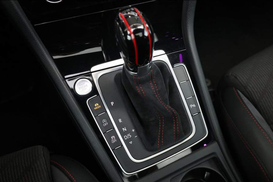 Volkswagen Golf 2.0 TSI GTI TCR 290+PK LED/VIRTUAL/PANO/ALCANTARA+S.VERWARMING/LMV 19'/CAM/DYNAUDIO/LINE/ACC/ECC/12 MDN GARANTIE!