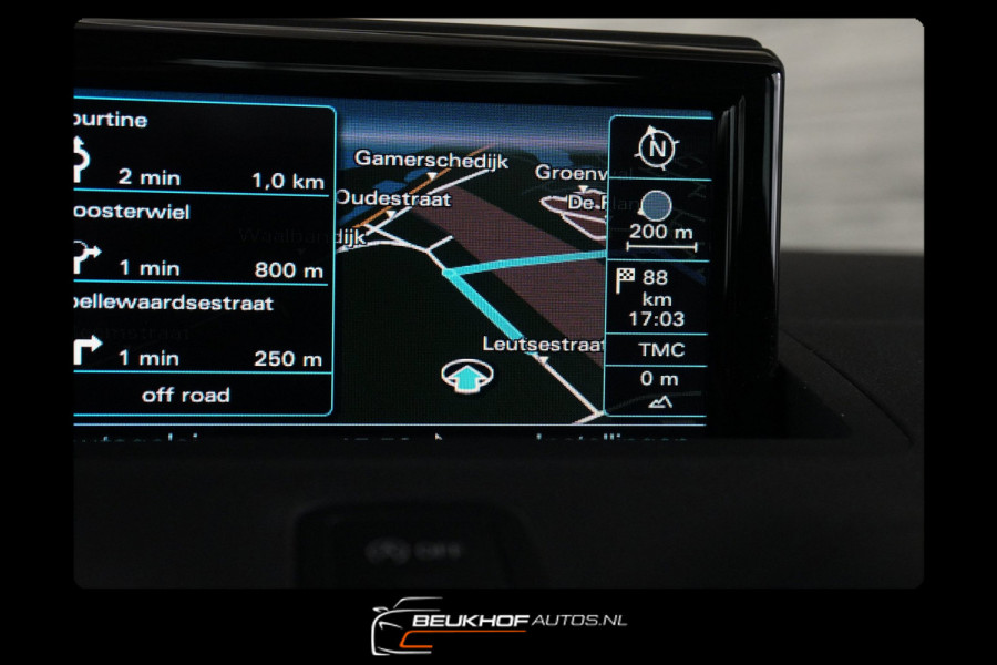Audi A1 1.0 TFSI 2018 Trekhaak Nav Parkeersensoren Bluetooth
