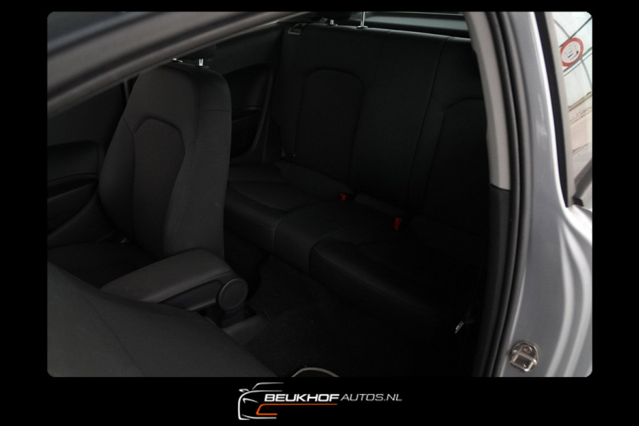 Audi A1 1.0 TFSI 2018 Trekhaak Nav Parkeersensoren Bluetooth