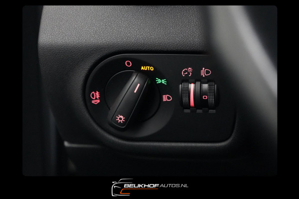 Audi A1 1.0 TFSI 2018 Trekhaak Nav Parkeersensoren Bluetooth