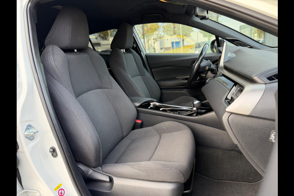 Toyota C-HR 1.8 Hybrid Style, NAP, Camera, JBL, KeyLess, Trekhaak