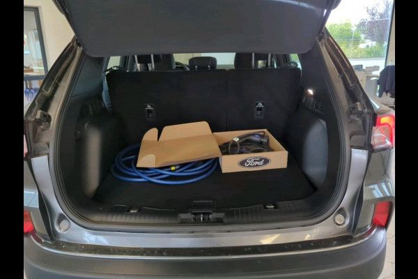 Ford Kuga 2.5 PHEV Titanium | Winter pack | Trekhaak met afneembare Kogel | Navigatie |