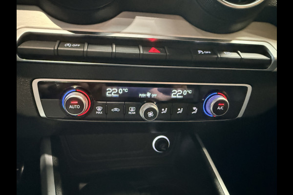 Audi Q2 35 TFSI CoD Sport S line Edition  | 150 PK | Automaat | 1e eigenaar | NAP | Stoelverwarming eigenaar met NAP.