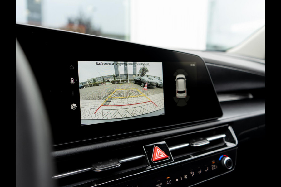Kia Niro 1.6 GDi Hybrid DynamicPlusLine | Stuur-/stoelverwarming | Schuif-/kanteldak | Achteruitrijcamera | PDC voor & achter | CarPlay