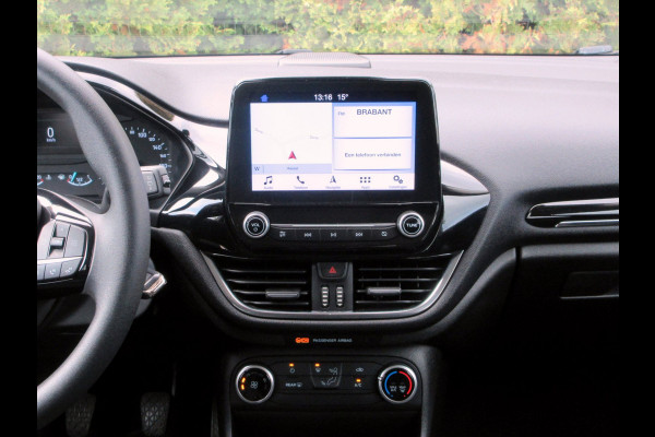 Ford Fiesta 1.1 5-drs * Navi * Cruise Control *