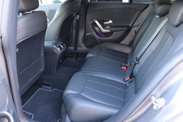 Mercedes-Benz CLA-Klasse Shooting Brake 200 Business Solution Luxury Org.NL camera el.klep leer+verw.
