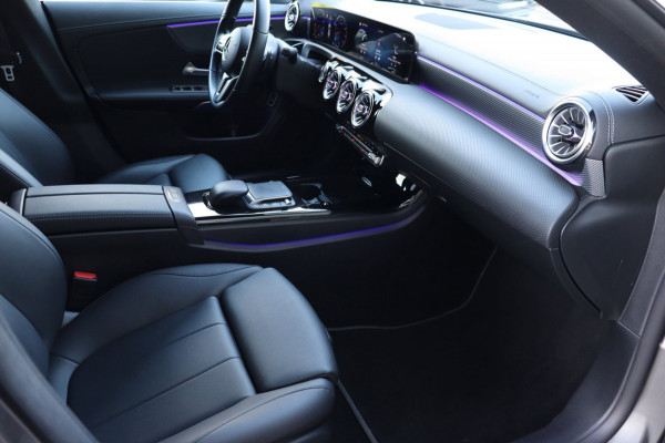 Mercedes-Benz CLA-Klasse Shooting Brake 200 Business Solution Luxury Org.NL camera el.klep leer+verw.
