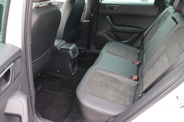 Seat Ateca 1.5 TSI FR Business Intense Org.NL el.stoel+mem+vw stuurverw. parkeerhulp el.klep camera's