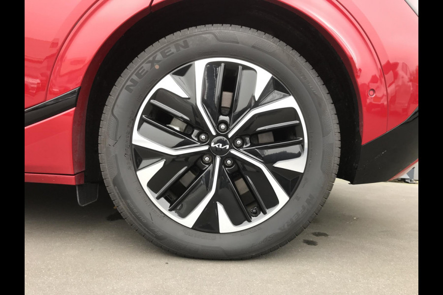Kia Ev6 GT-Line 77.4 kWh BTW auto 7 JAAR GARANTIE Kia EV6 GT-Line 77.4 kWh 7 JAAR GARANTIE Kia EV6 GT-Line 77 kWh