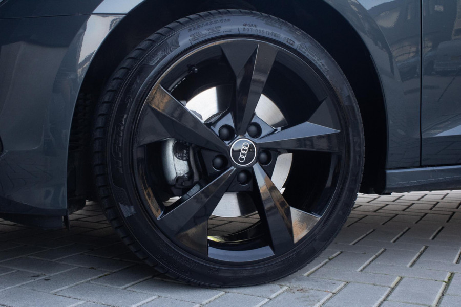 Audi A3 Sportback 40 TFSIe Edition PANO CAMERA ACC LANE ASSIST