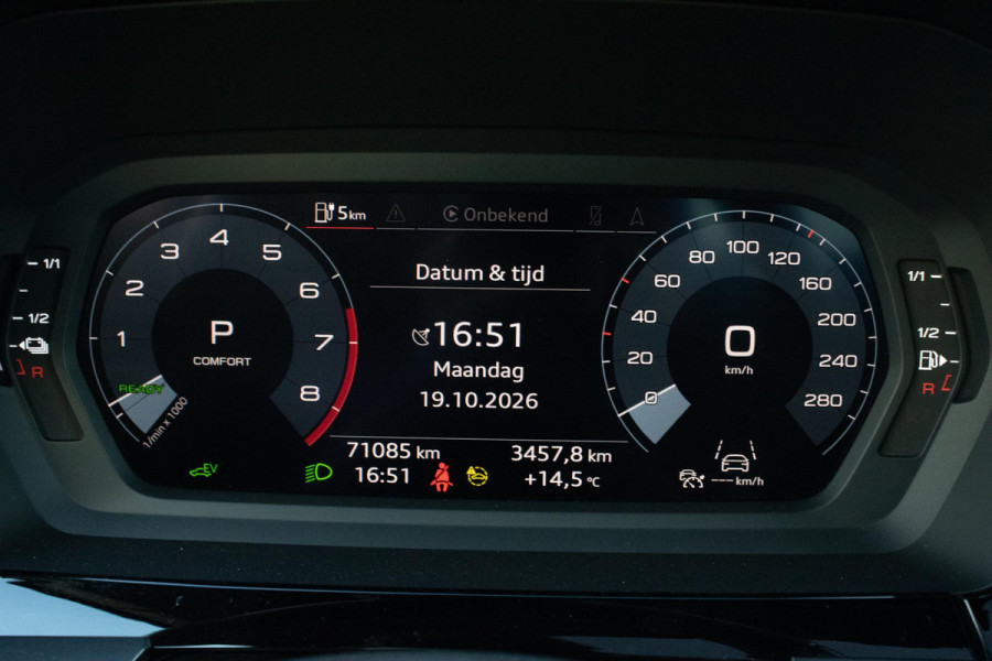 Audi A3 Sportback 40 TFSIe Edition PANO CAMERA ACC LANE ASSIST