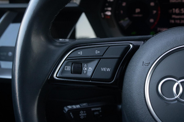 Audi A3 Sportback 40 TFSIe Edition PANO CAMERA ACC LANE ASSIST