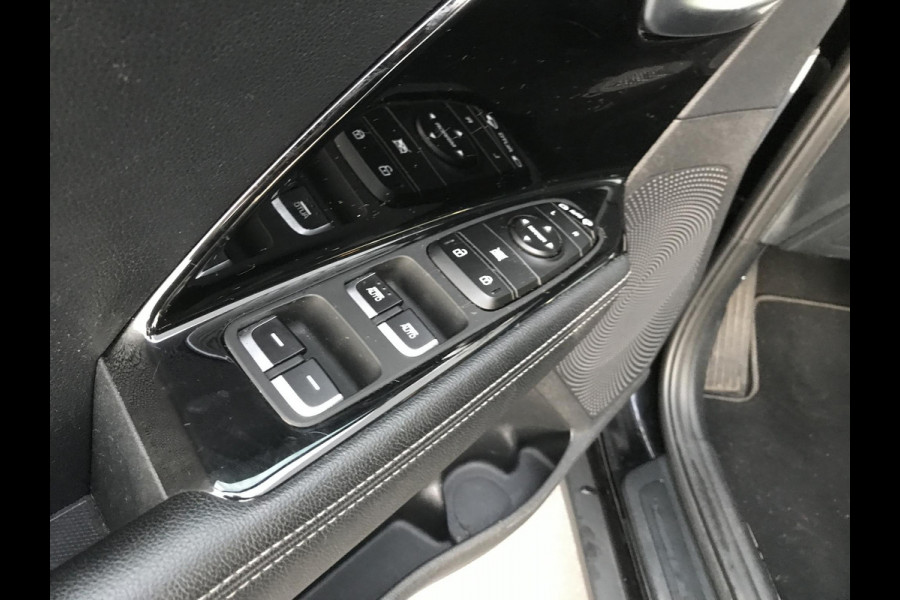 Kia Niro 1.6 Hybrid DynamicLine Trekhaak Kia Niro 1.6 GDi Hybrid DynamicLine